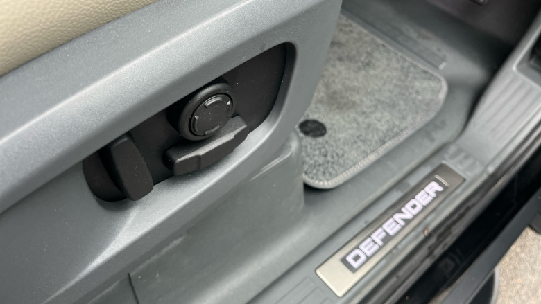 Land Rover Defender 3.0 D250 XS Edition 110 5dr Auto Diesel Estate